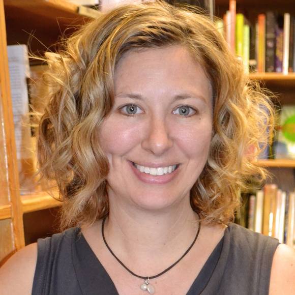 Meet your Posher, Amy - Picture 1 of 1